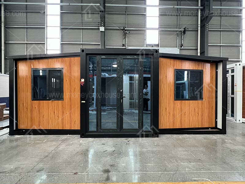 Expandable container house Expandable container house