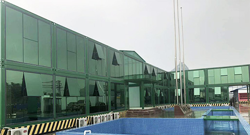 luxe groene container huis glazen muur kantoorgebouwen